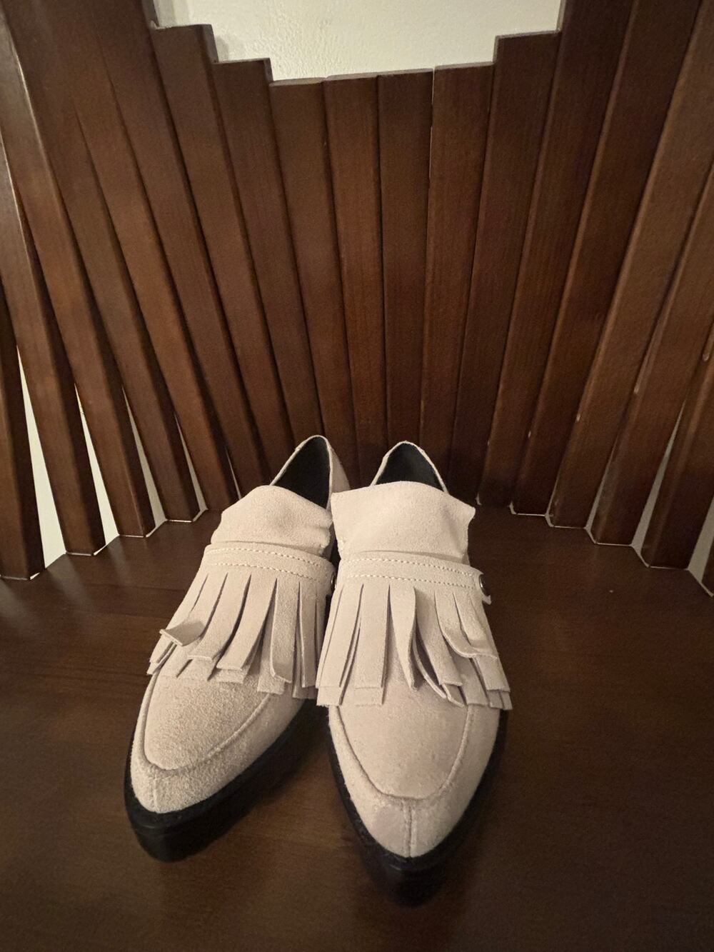 Chic Tibi New York Suede Kiltie Fringe Loafers US 8.5 NWOB